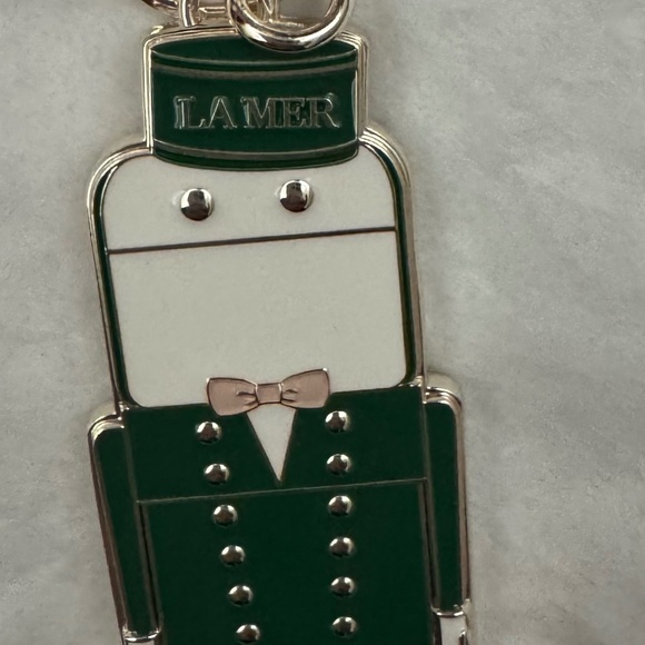 BNIB La MER Keychain - Picture 2 of 5